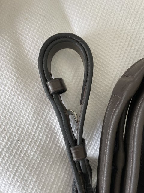 Leather Reins with hand stoppers-New 4
